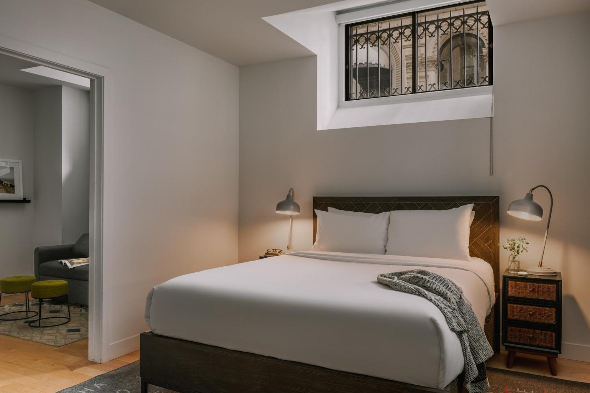 Sonder Le Victoria Aparthotel Montreal Luaran gambar