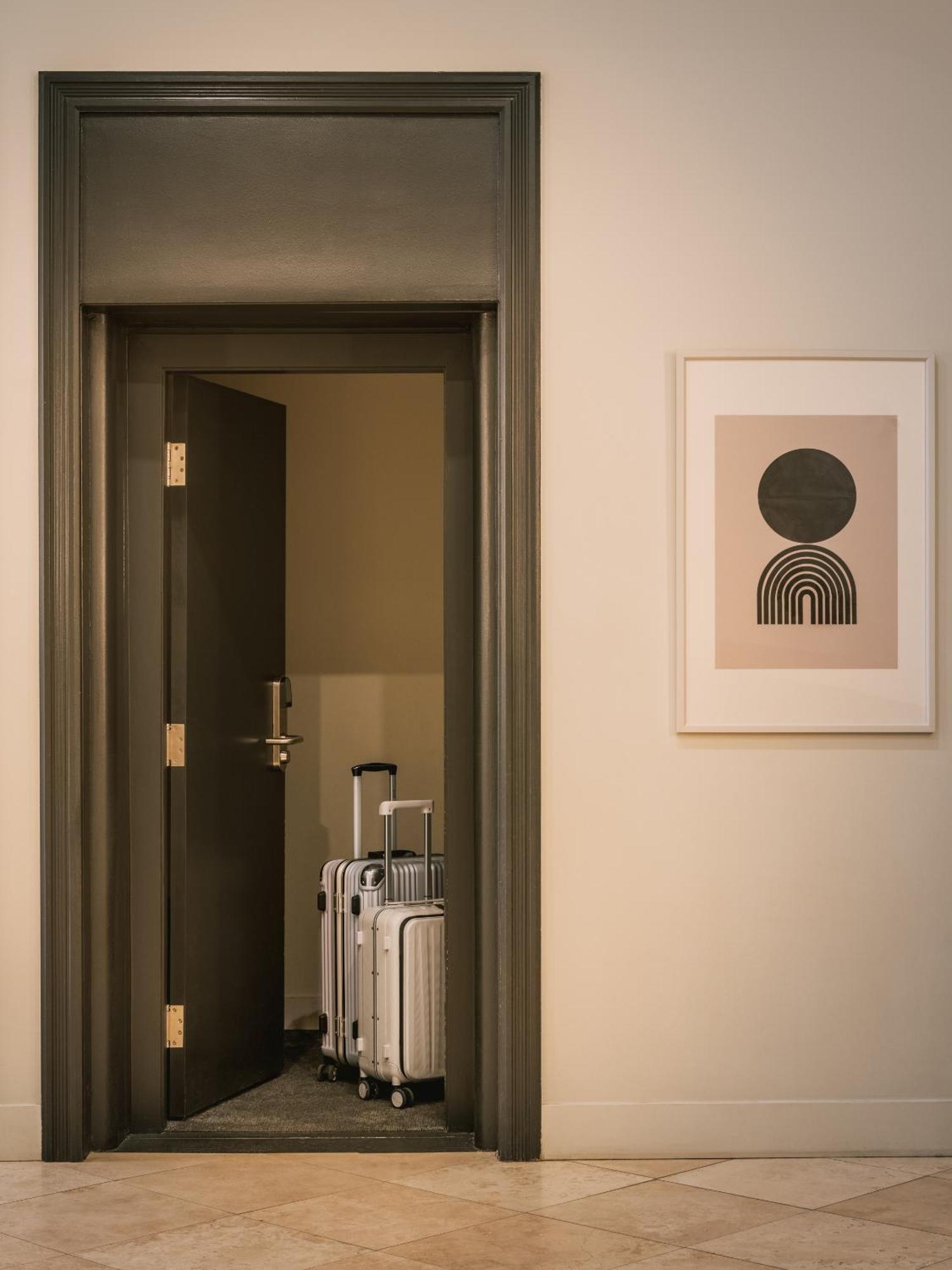 Sonder Le Victoria Aparthotel Montreal Luaran gambar