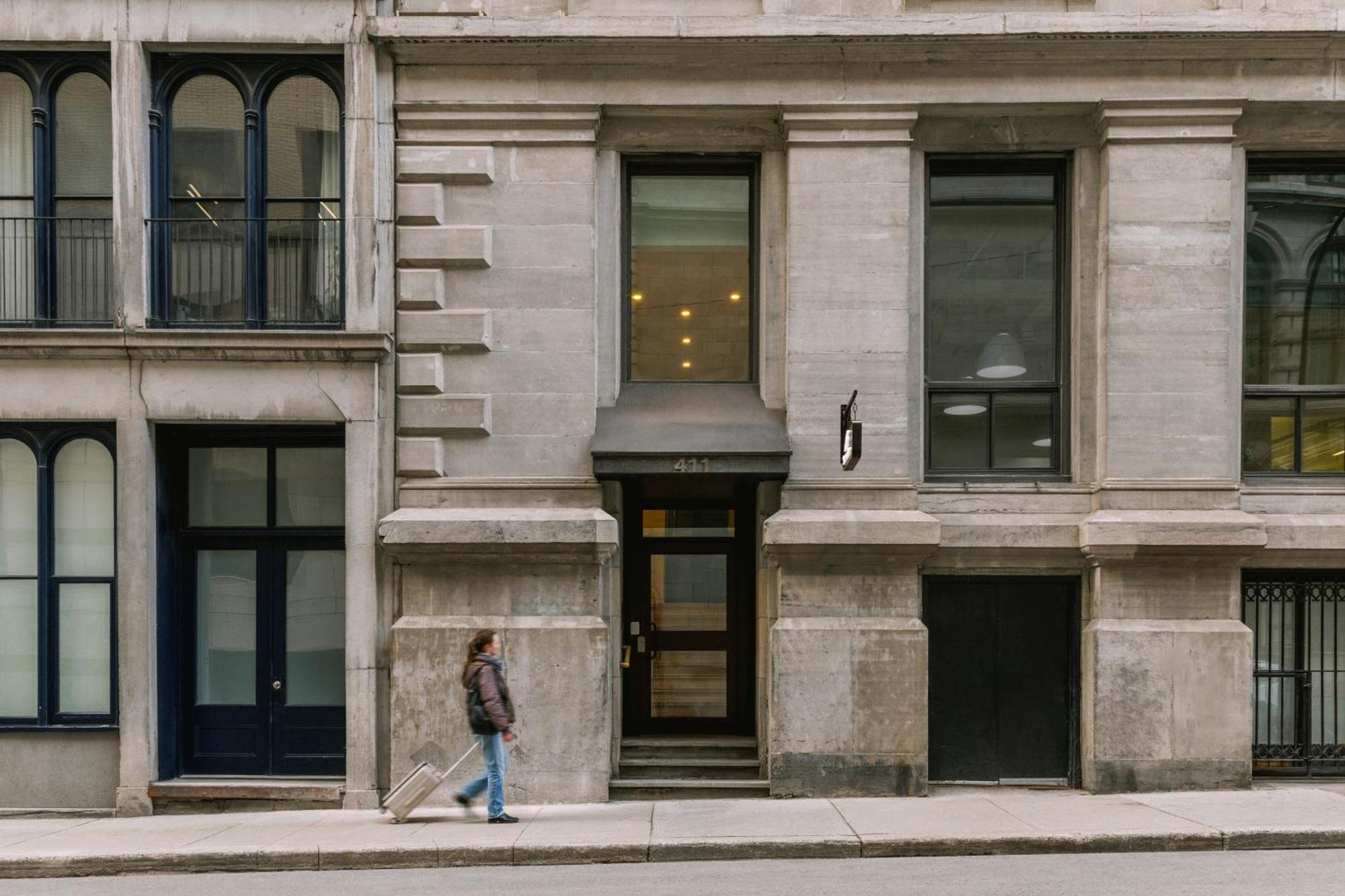 Sonder Le Victoria Aparthotel Montreal Luaran gambar